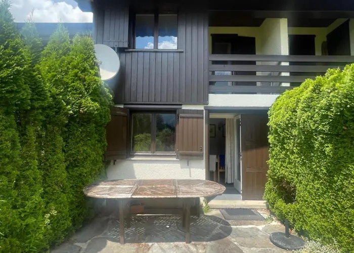 Alpine Escape Mont Blanc At Your Window דירה *